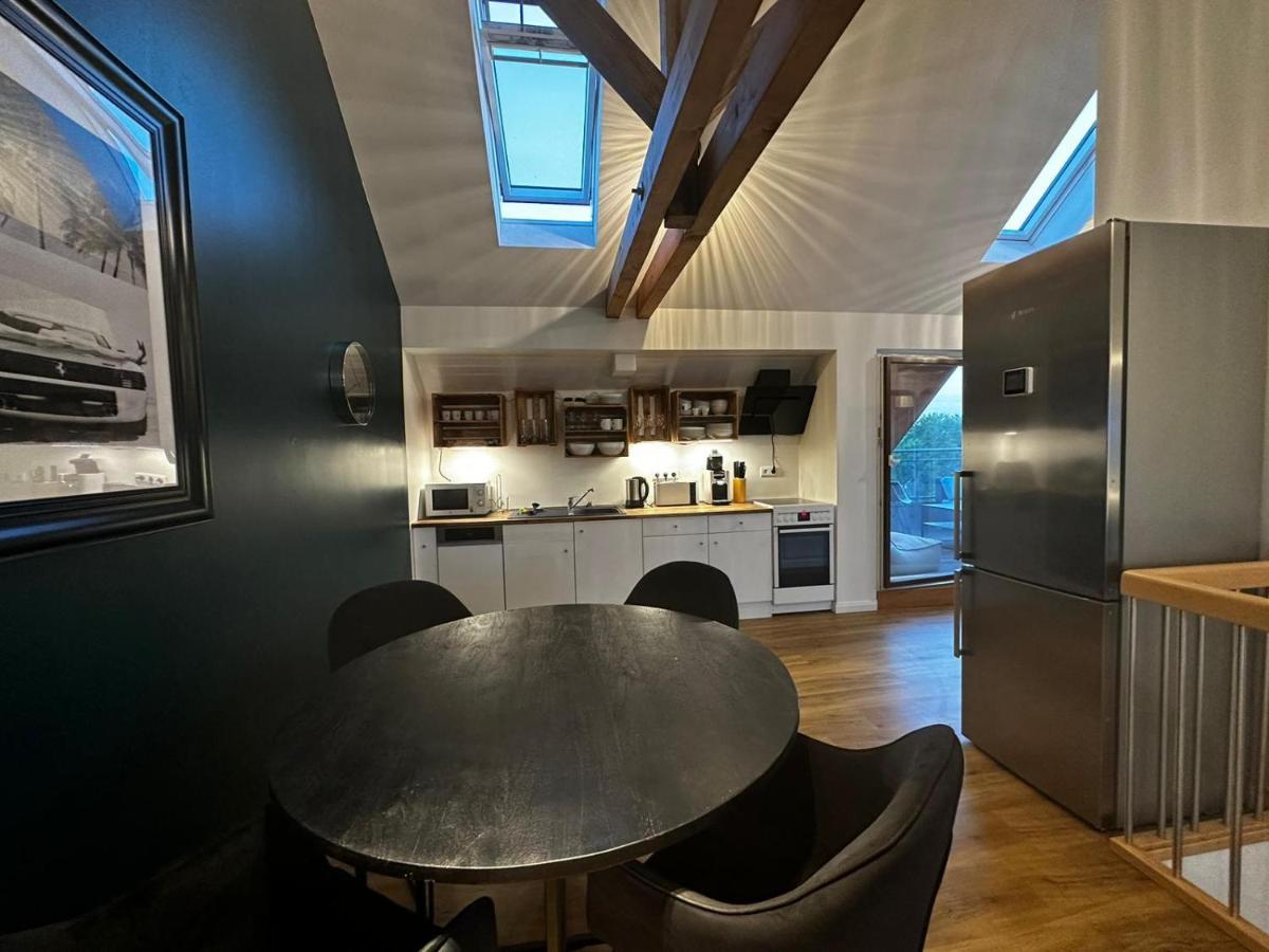 Nr 14 - Hochwertiges 3 Zimmer Maisonette Appartment Mit Grosszugigen Wohnbereich Und Balkon Leipzig Luaran gambar